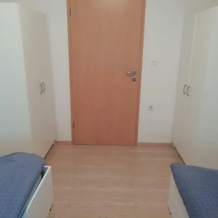 13 B Zabjek V Podbocju Malo Mrasevo